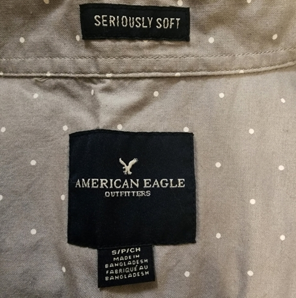 American‎ eagle button up - Picture 4 of 5